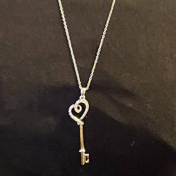 Jewelry - Sterling Silver & Diamond Heart Key Pendant Necklace – 18” Chain